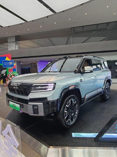 惠州290比亚迪方程豹硬派越野的爆款，英菲尼迪35周年与你共成长